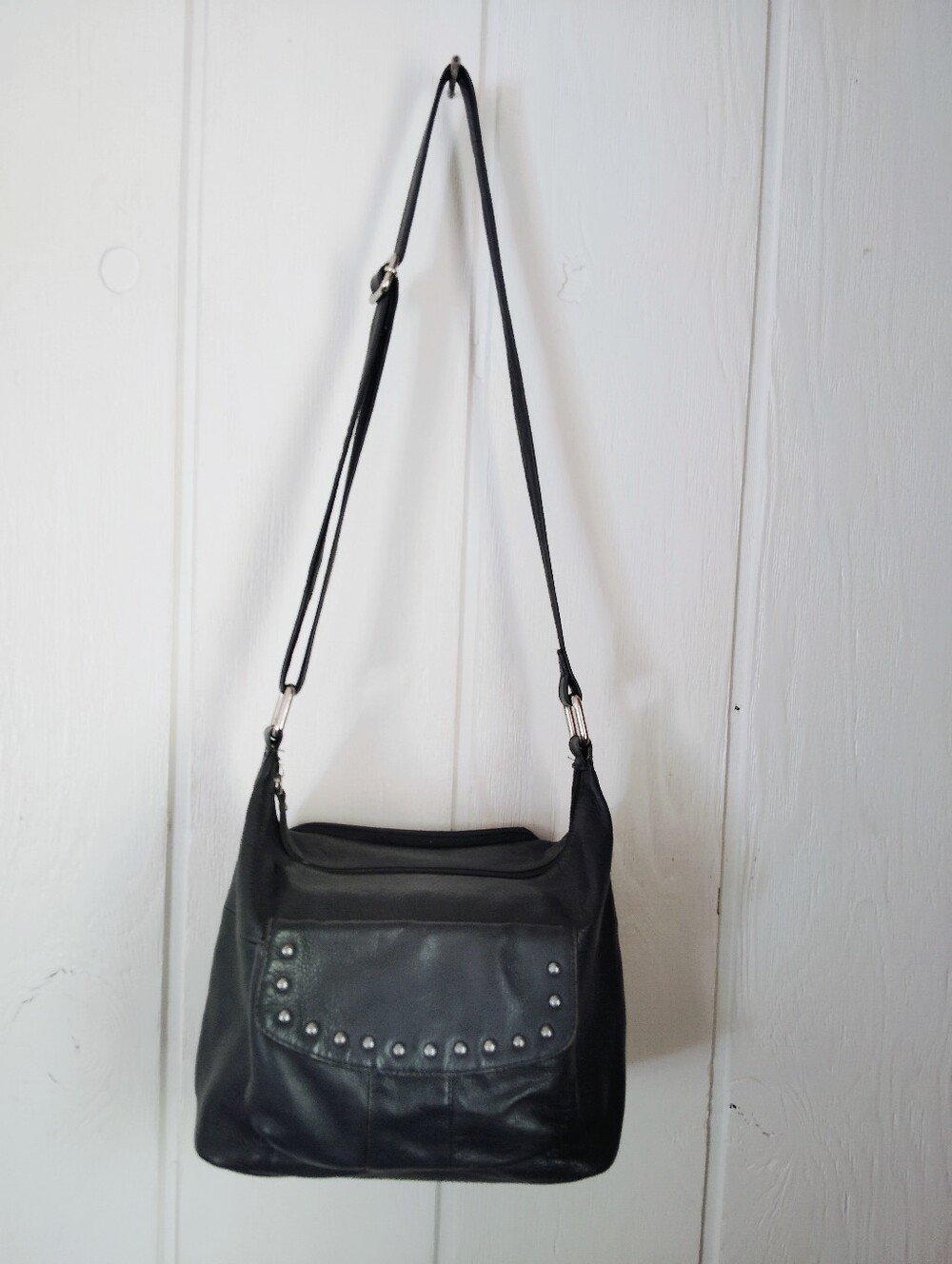 EUC!! Marco Avane, 100% Cowhide Leather Shoulder Bag